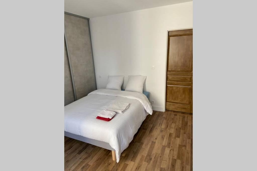 Maison Saint Louis Poitiers Extérieur photo