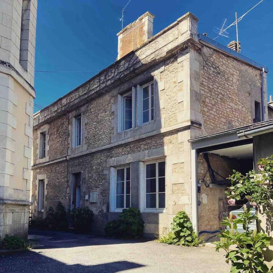 Maison Saint Louis Poitiers Extérieur photo
